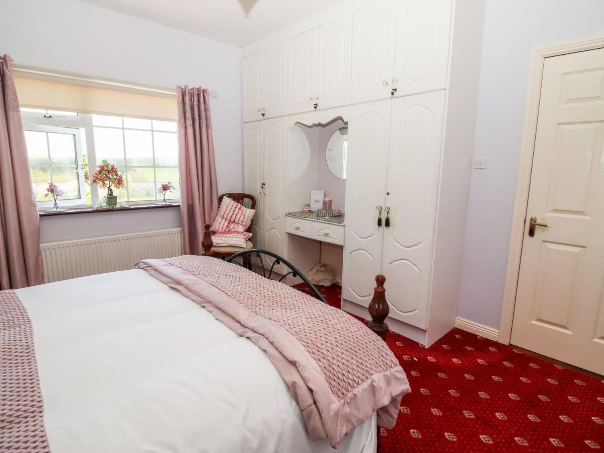Cozy Cottage Retreat In Listowel Pet Friend المظهر الخارجي الصورة